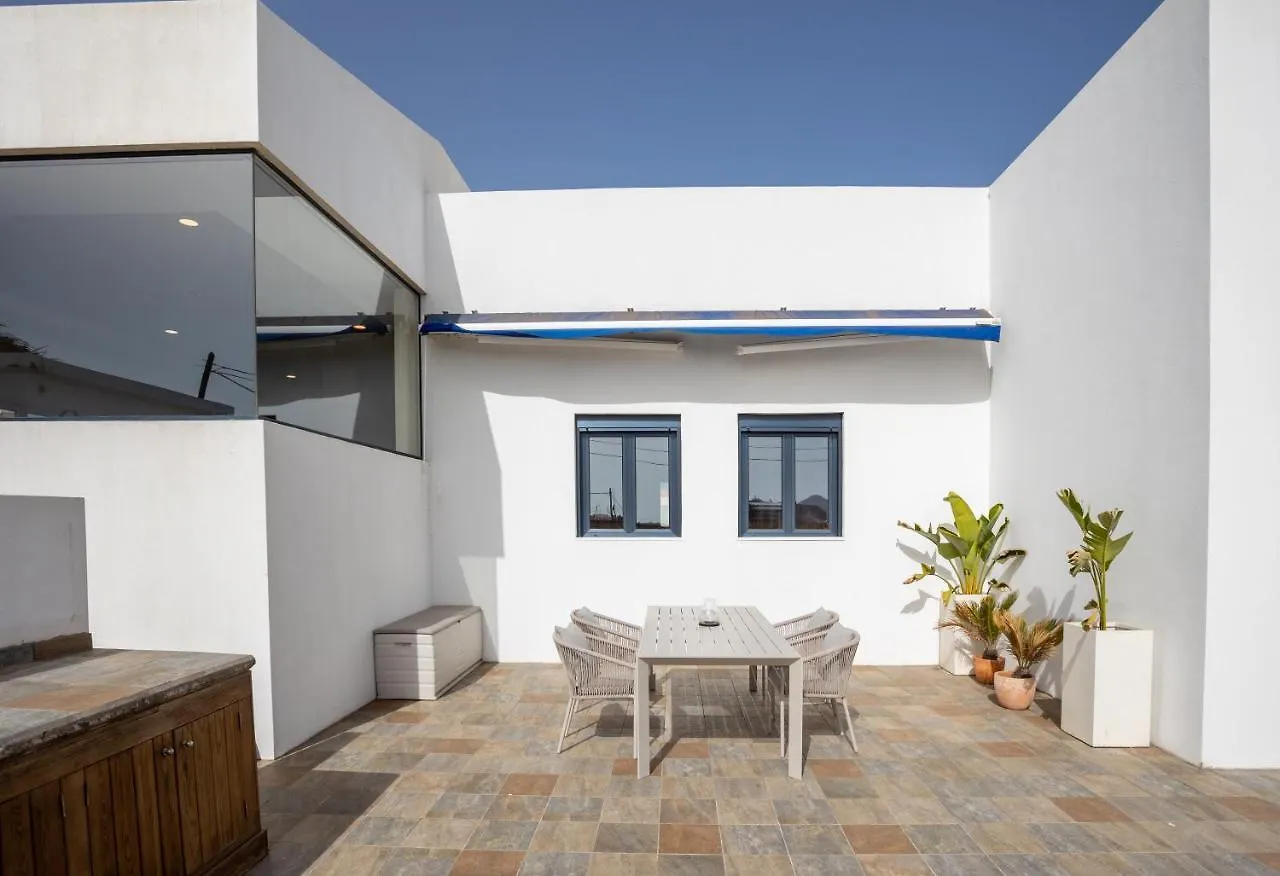 Villa Arizona - 3-Bedroom House By The Sea El Medano  Spain